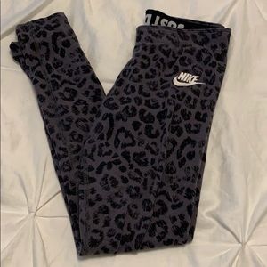 Nike leggings
